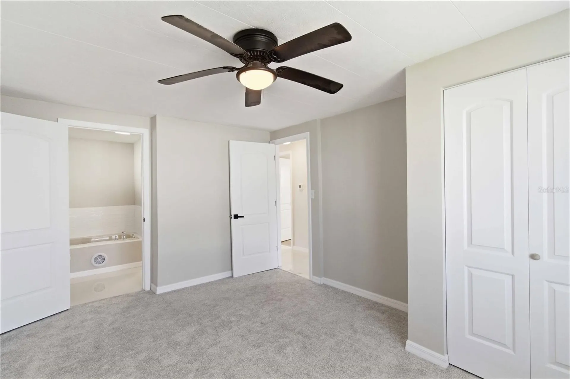 203 48th Avenue Drive W Bradenton FL 34207