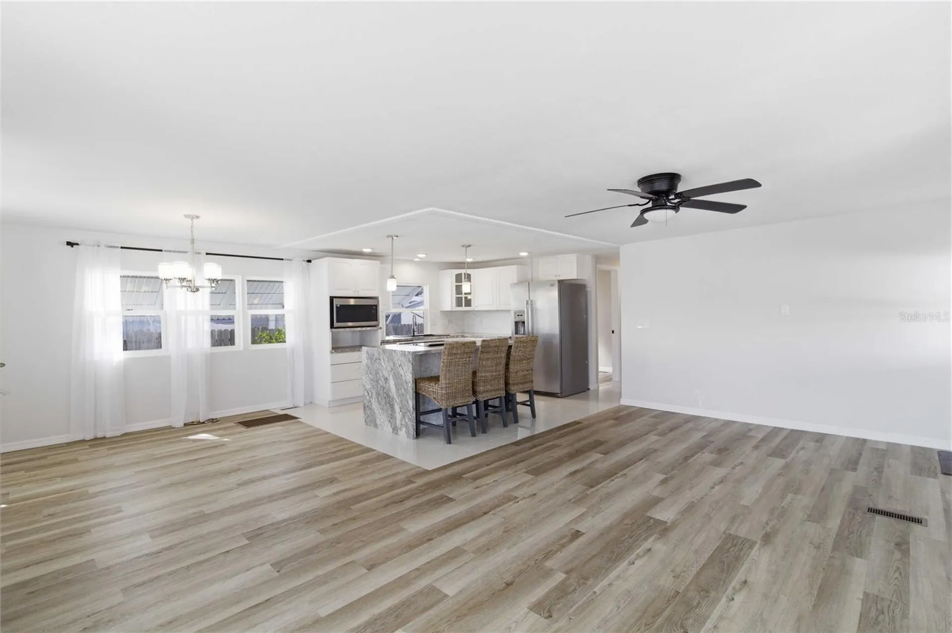 203 48th Avenue Drive W Bradenton FL 34207