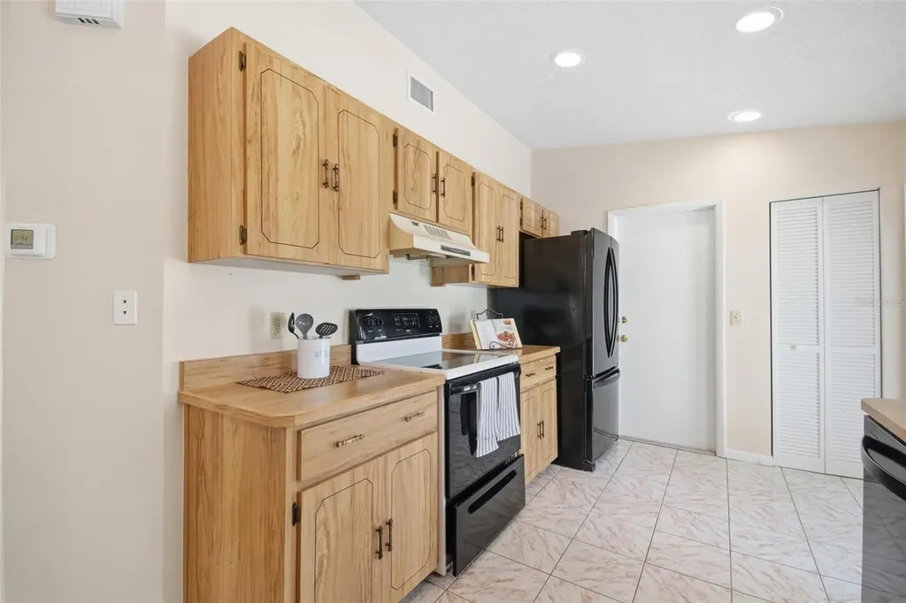 77 Beacon Mill Lane Palm Coast FL 32137