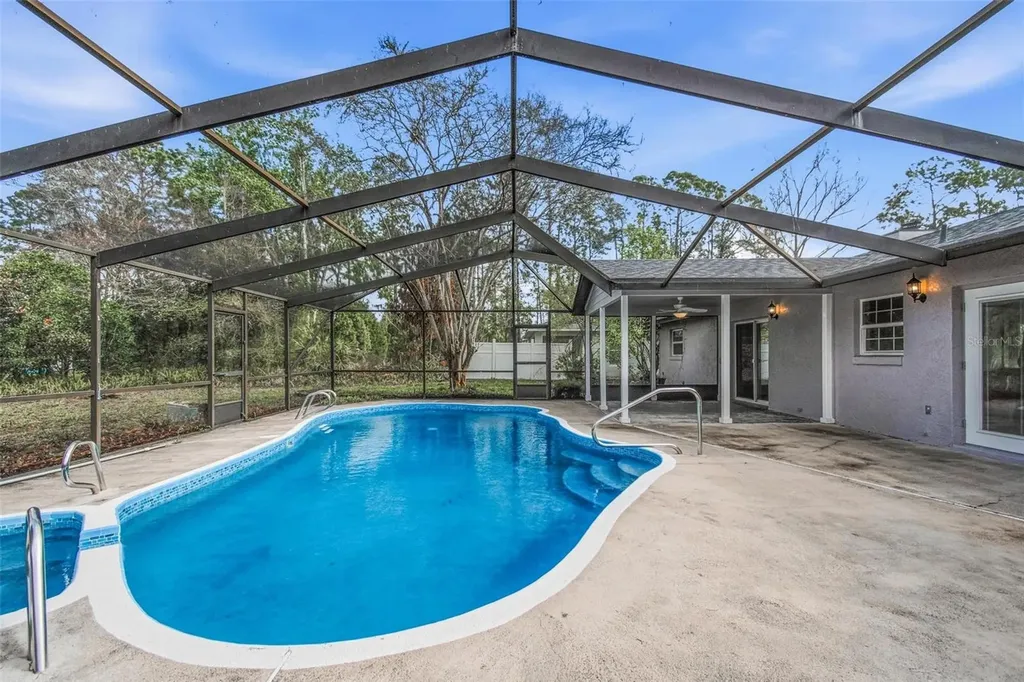 77 Beacon Mill Lane Palm Coast FL 32137
