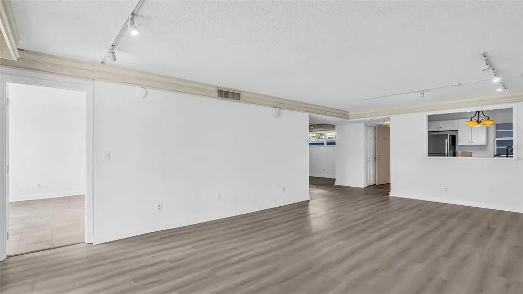 7405 Bay Island Drive S South Pasadena FL 33707