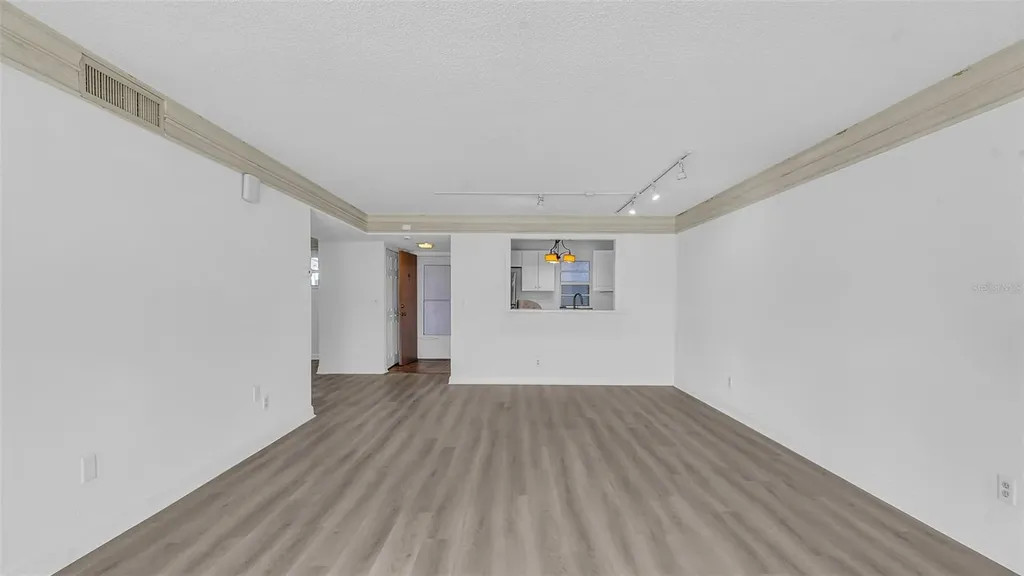 7405 Bay Island Drive S South Pasadena FL 33707