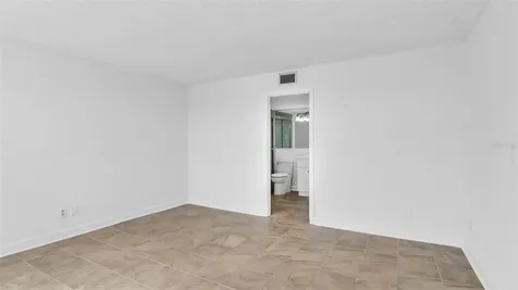 7405 Bay Island Drive S South Pasadena FL 33707