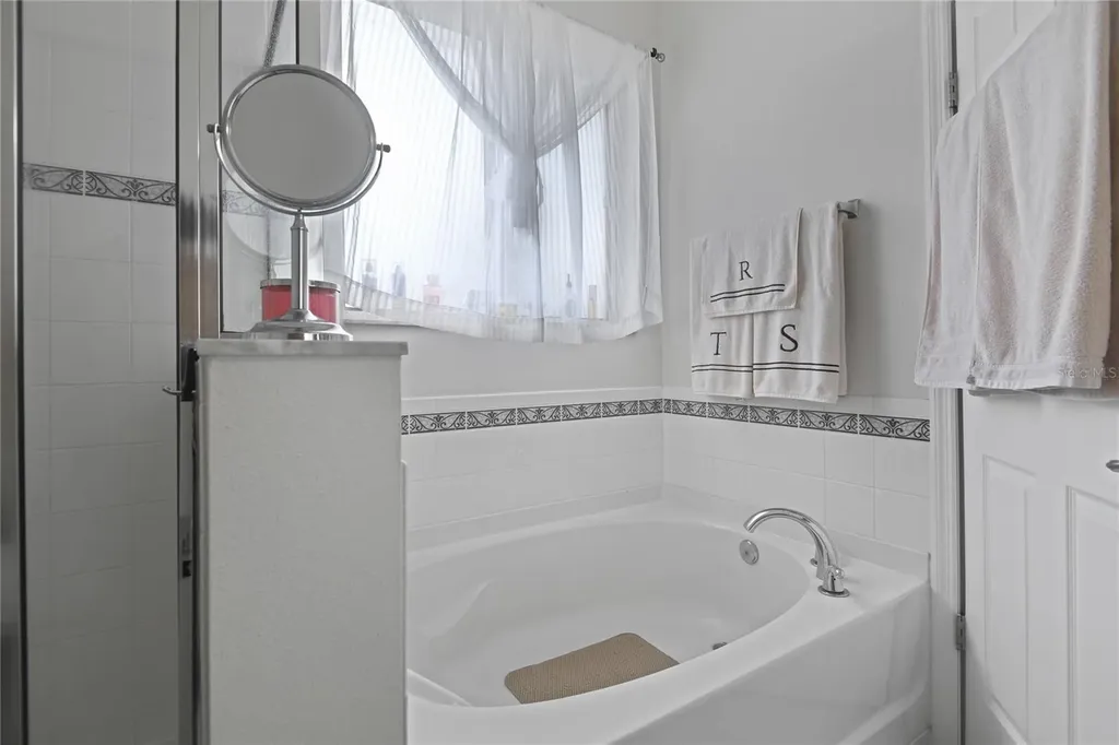 1405 Hillsborough Way Kissimmee FL 34759
