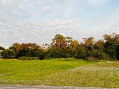 617 130th Court NE Bradenton FL 34212
