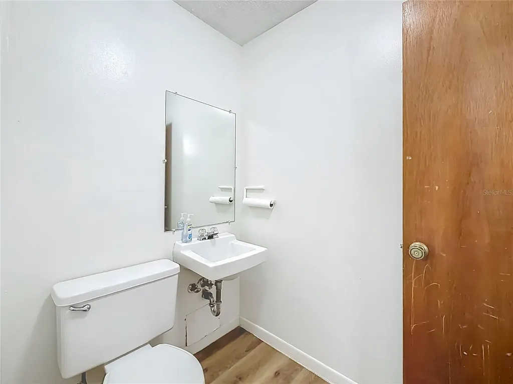 1975 N Scenic Way Crystal River FL 34429