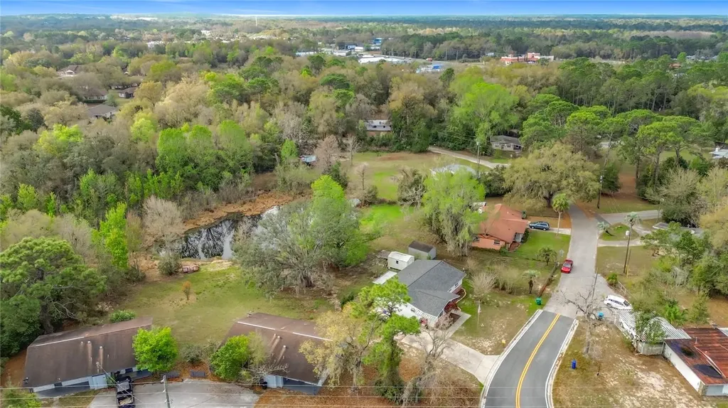 1975 N Scenic Way Crystal River FL 34429