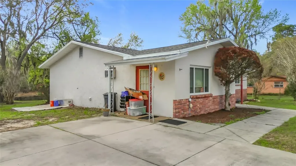 1975 N Scenic Way Crystal River FL 34429