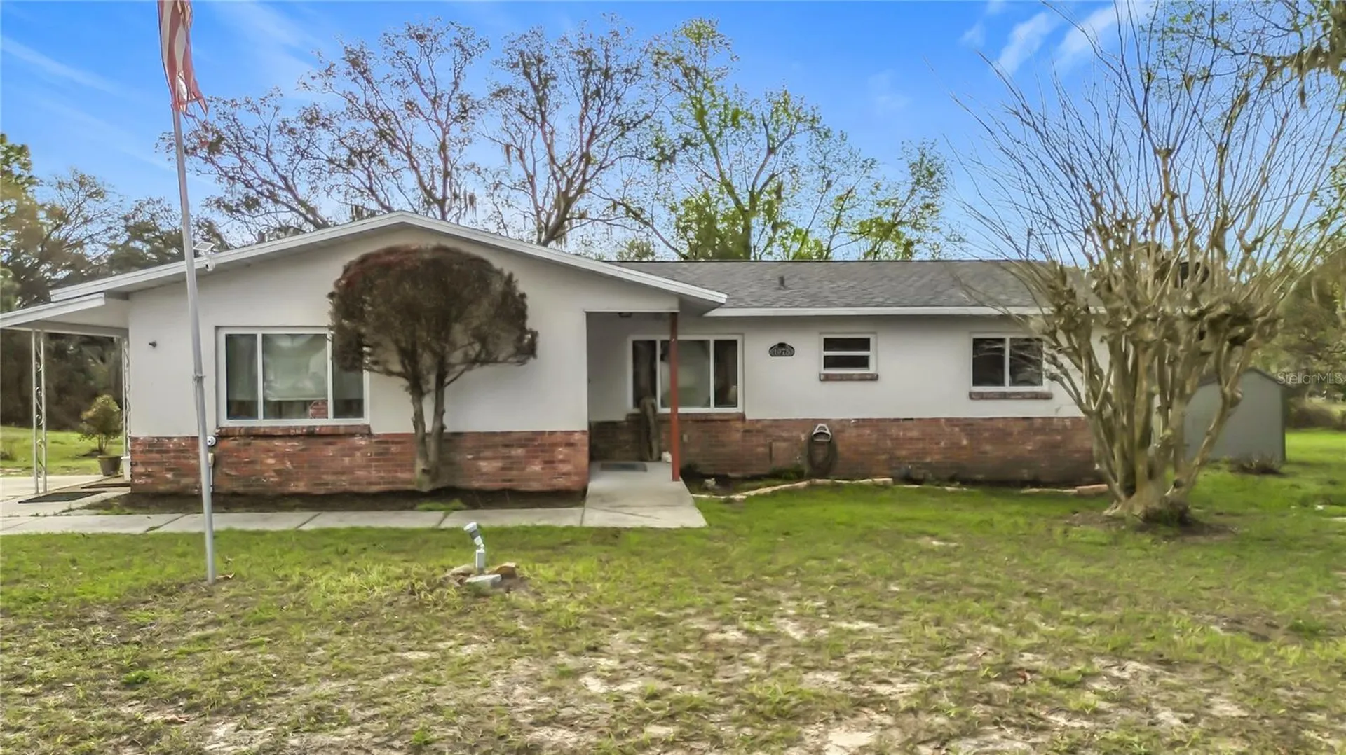 1975 N Scenic Way Crystal River FL 34429