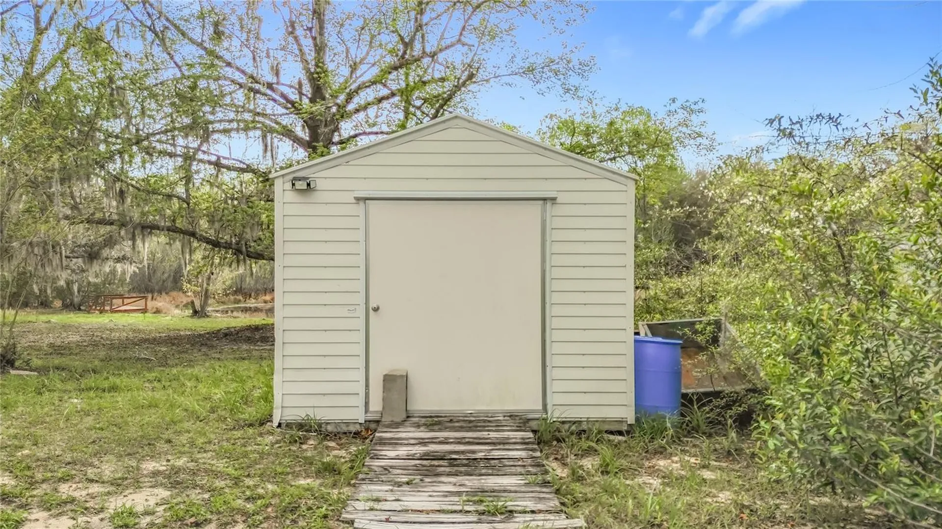 1975 N Scenic Way Crystal River FL 34429