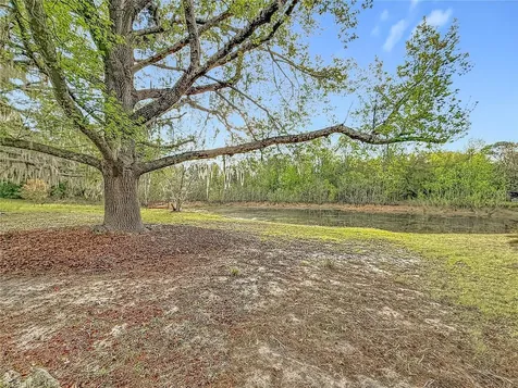 1975 N Scenic Way Crystal River FL 34429
