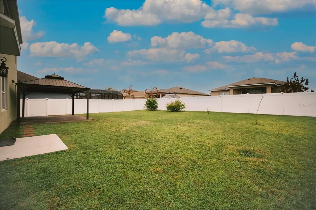 1674 Bay Breeze Drive St Cloud FL 34771