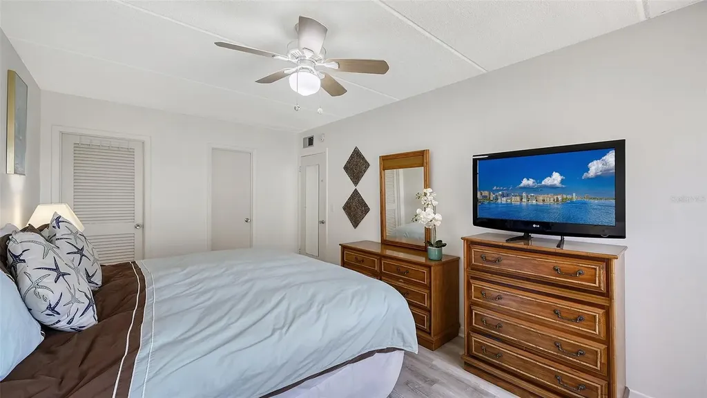 3810 Gulf Of Mexico Drive Longboat Key FL 34228