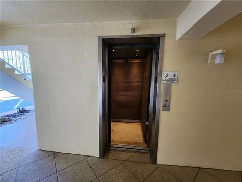 3810 Gulf Of Mexico Drive Longboat Key FL 34228
