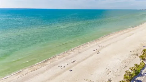 3810 Gulf Of Mexico Drive Longboat Key FL 34228