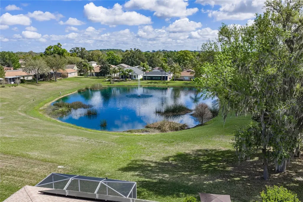 12231 Woodlands Circle Dade City FL 33525