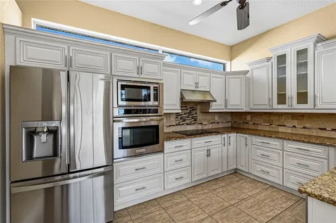 12231 Woodlands Circle Dade City FL 33525