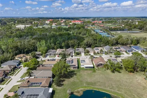 12231 Woodlands Circle Dade City FL 33525
