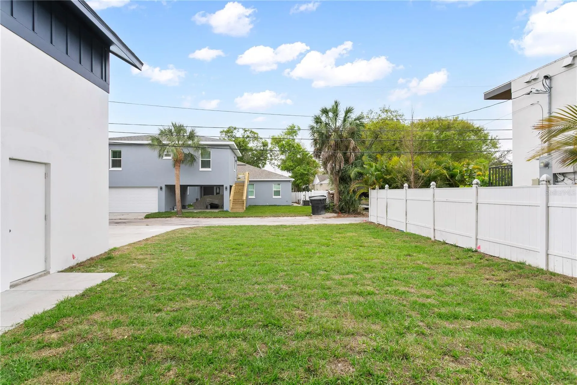 514 38th Avenue NE St Petersburg FL 33704