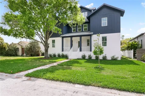 514 38th Avenue NE St Petersburg FL 33704