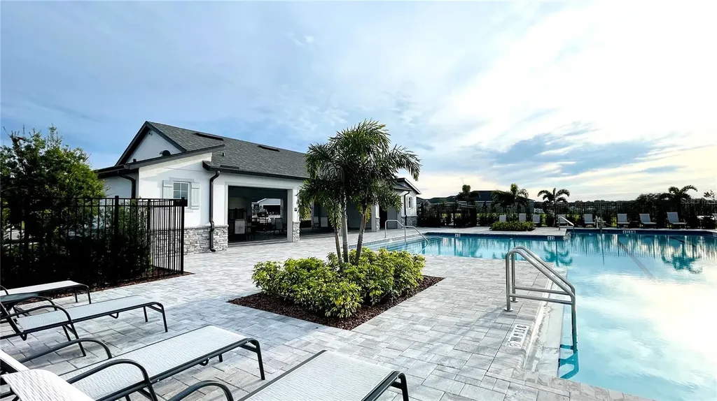 1387 Mountain Flower Lane Davenport FL 33837