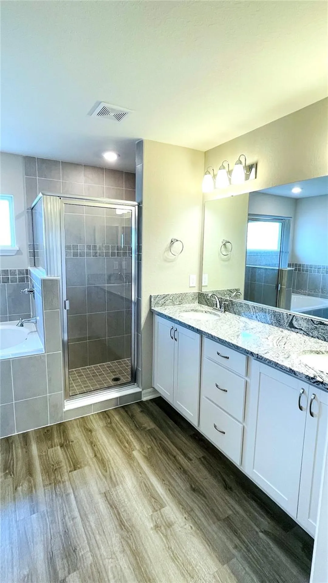 1387 Mountain Flower Lane Davenport FL 33837