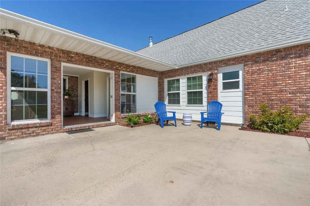 12946 NW Myers Ann Street Bristol FL 32321