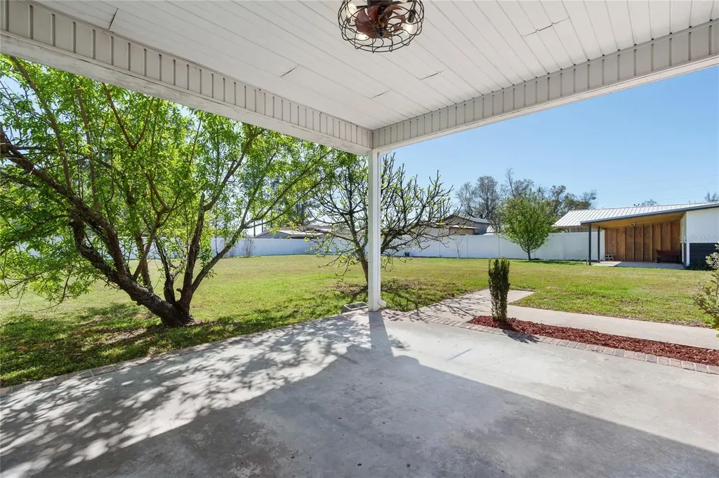 12946 NW Myers Ann Street Bristol FL 32321
