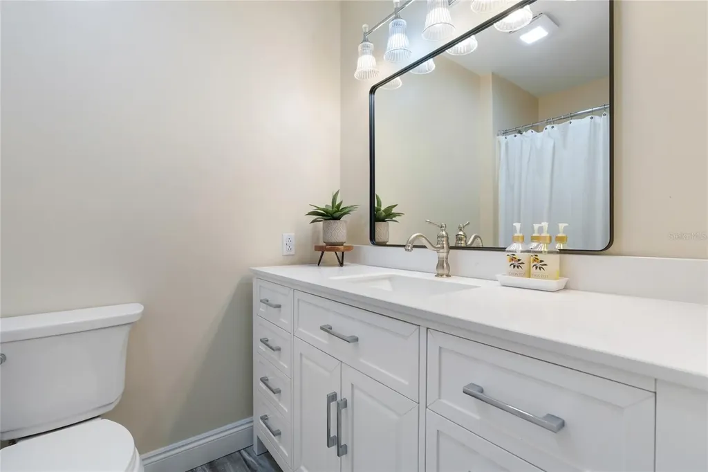12946 NW Myers Ann Street Bristol FL 32321