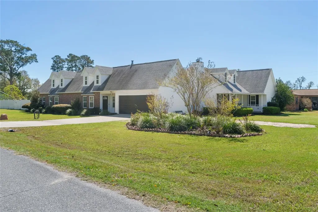 12946 NW Myers Ann Street Bristol FL 32321