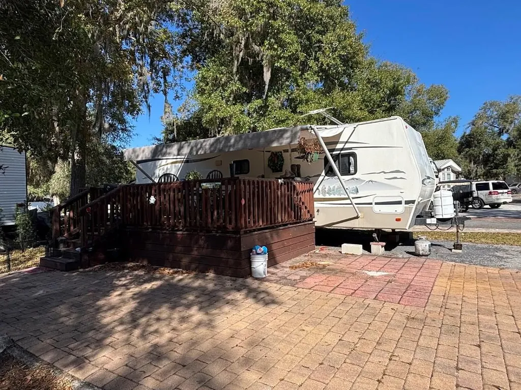 25146 NE 140th Loop Salt Springs FL 32134
