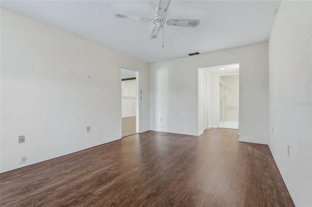 11241 Dollar Lake Drive Port Richey FL 34668