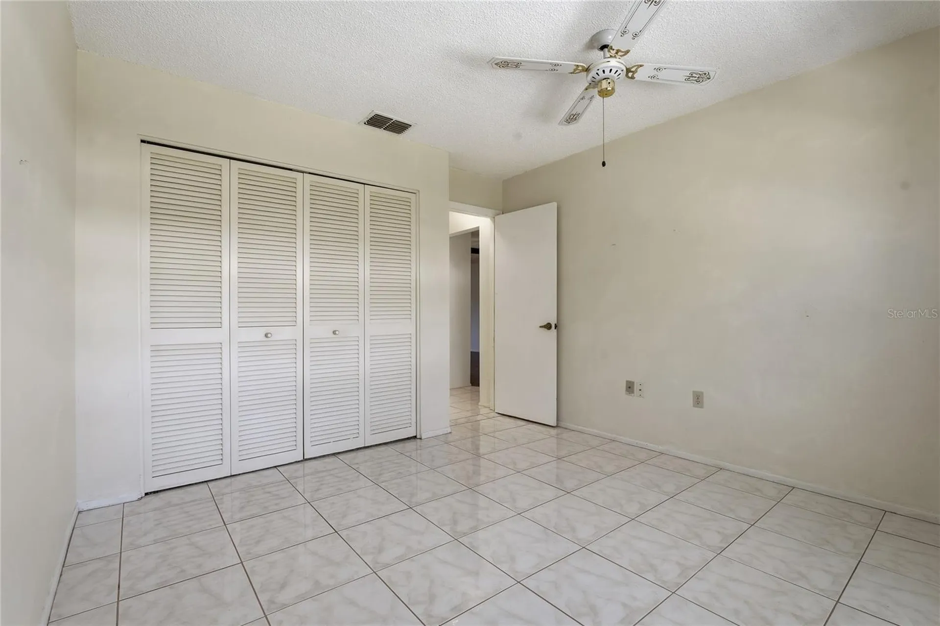 11241 Dollar Lake Drive Port Richey FL 34668