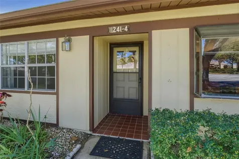 11241 Dollar Lake Drive Port Richey FL 34668