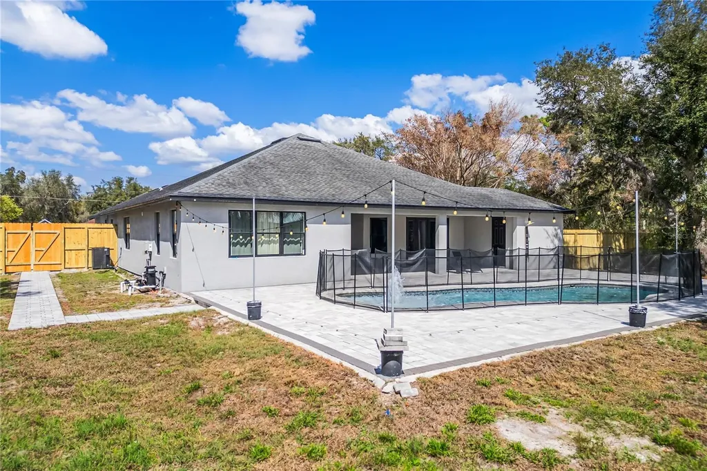 4868 Chisholm Park Trail St Cloud FL 34771