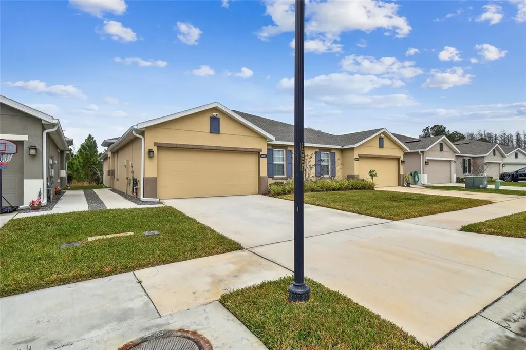 18053 Turning Leaf Circle Land O Lakes FL 34638