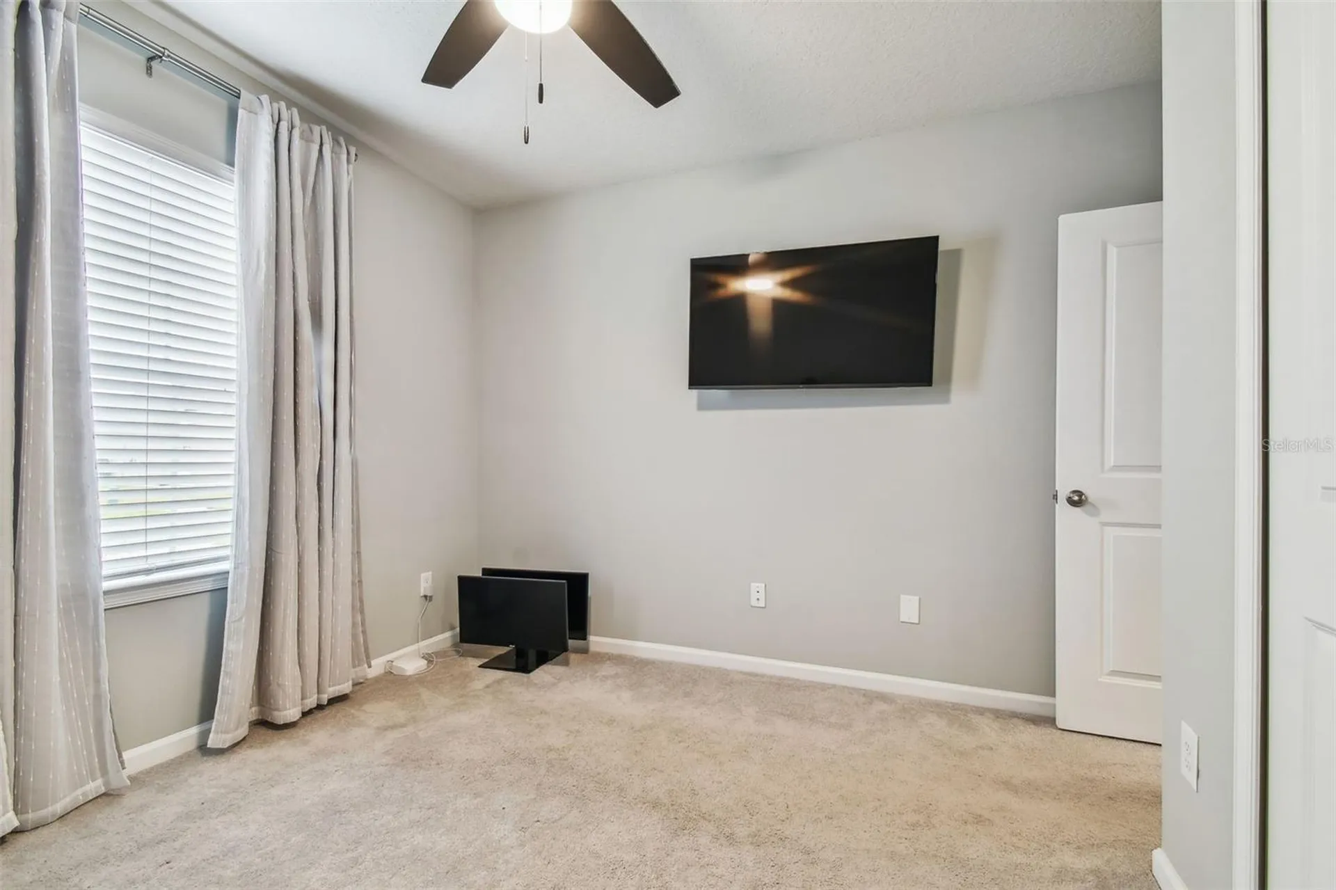 18053 Turning Leaf Circle Land O Lakes FL 34638