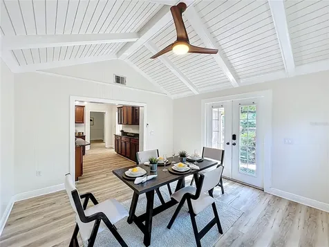 1905 Seminole Trail Lakeland FL 33803