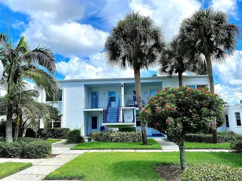 729 Capri Isles Boulevard Venice FL 34292