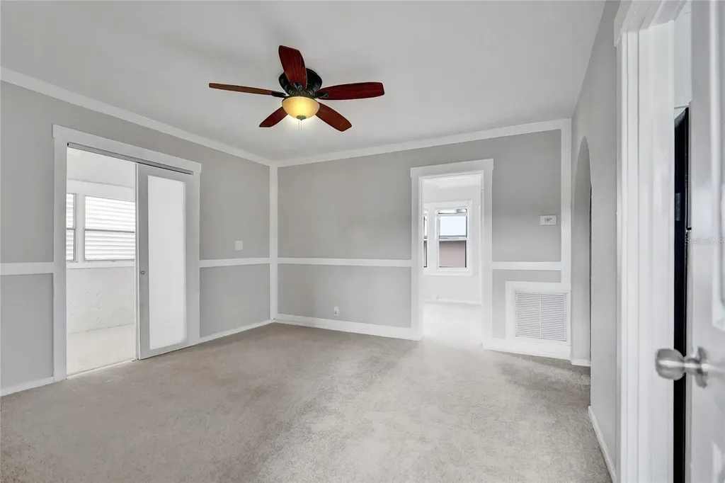 924 Mcintosh Street West Palm Beach FL 33405
