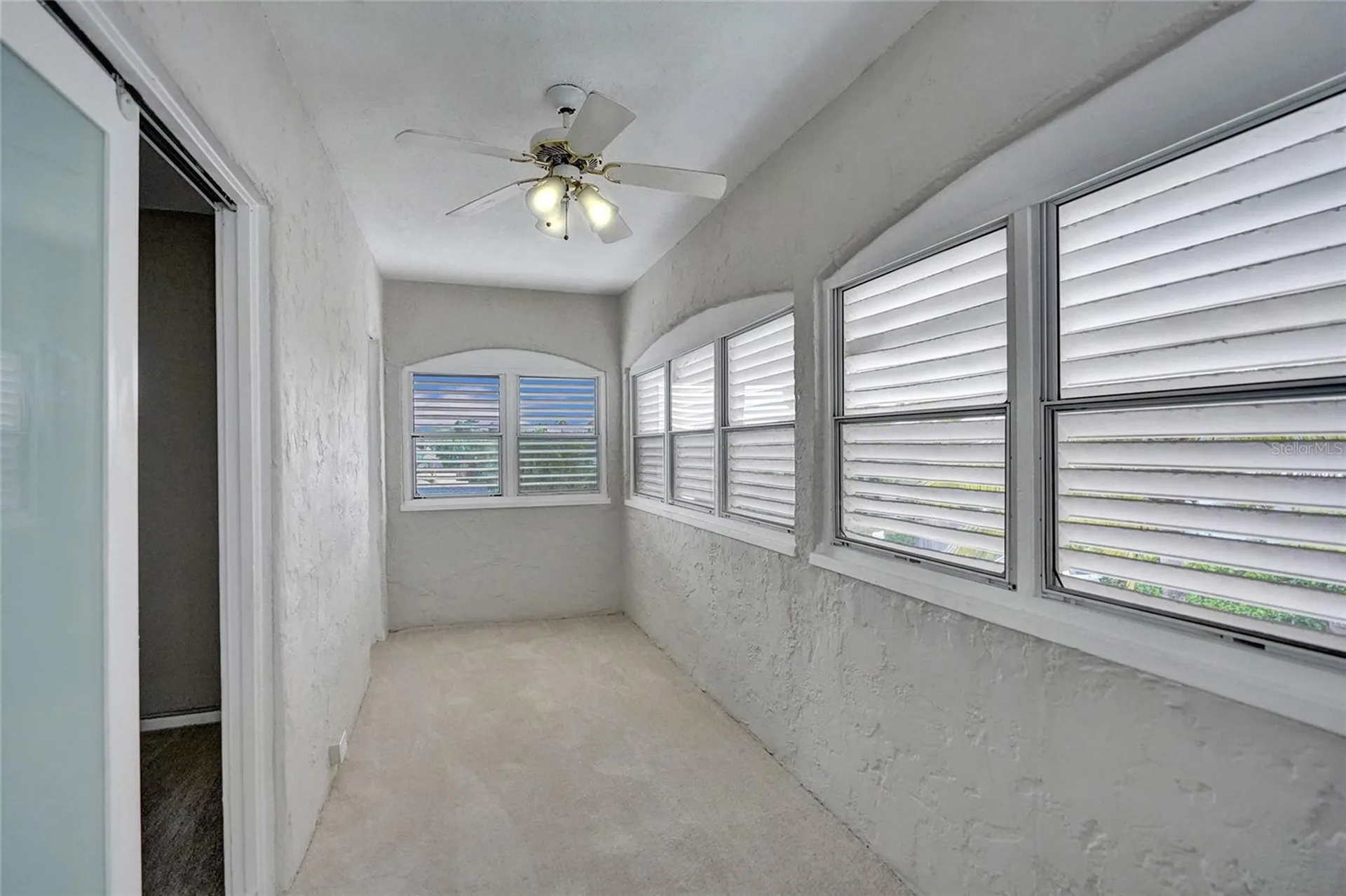 924 Mcintosh Street West Palm Beach FL 33405
