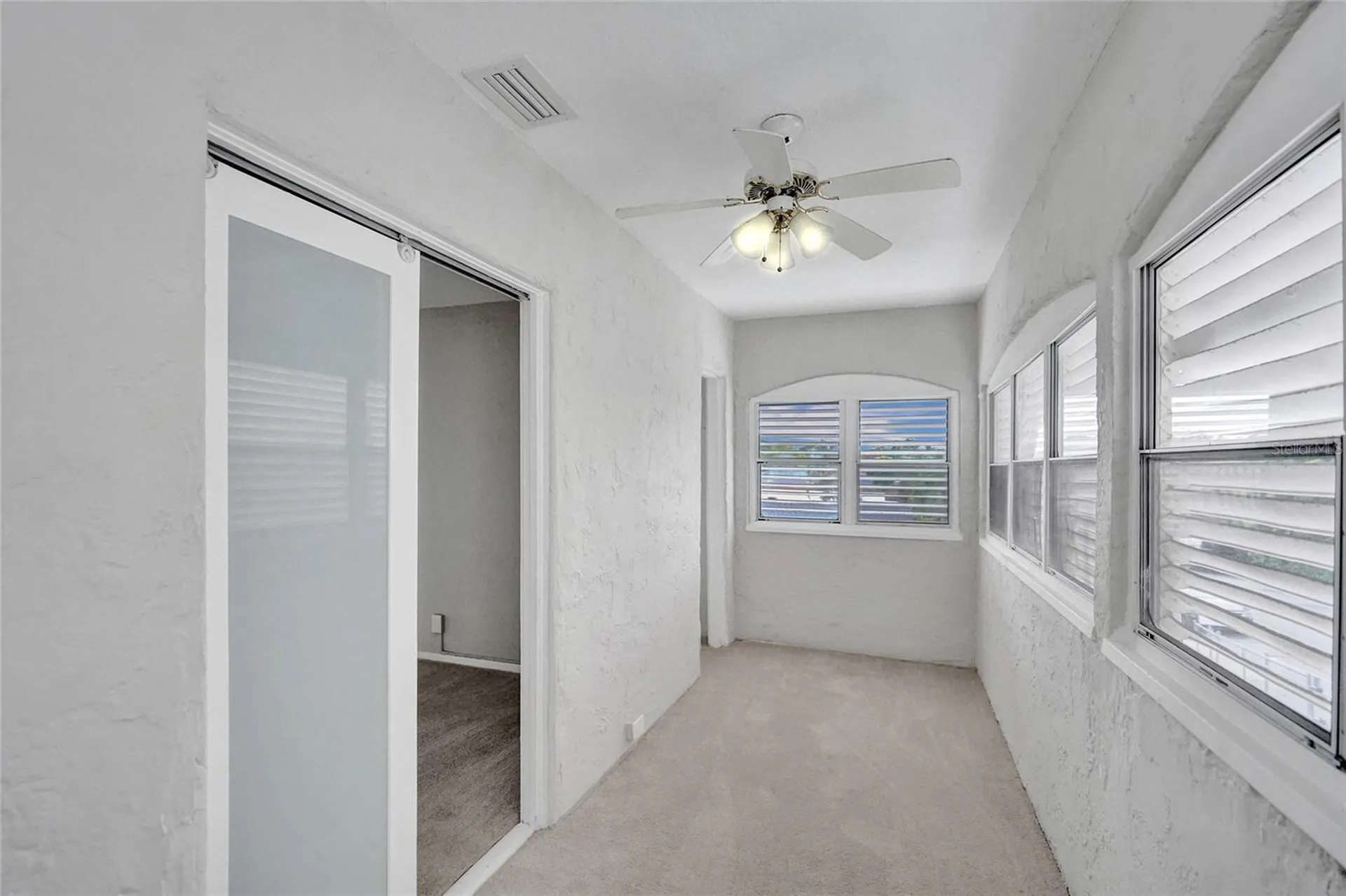 924 Mcintosh Street West Palm Beach FL 33405