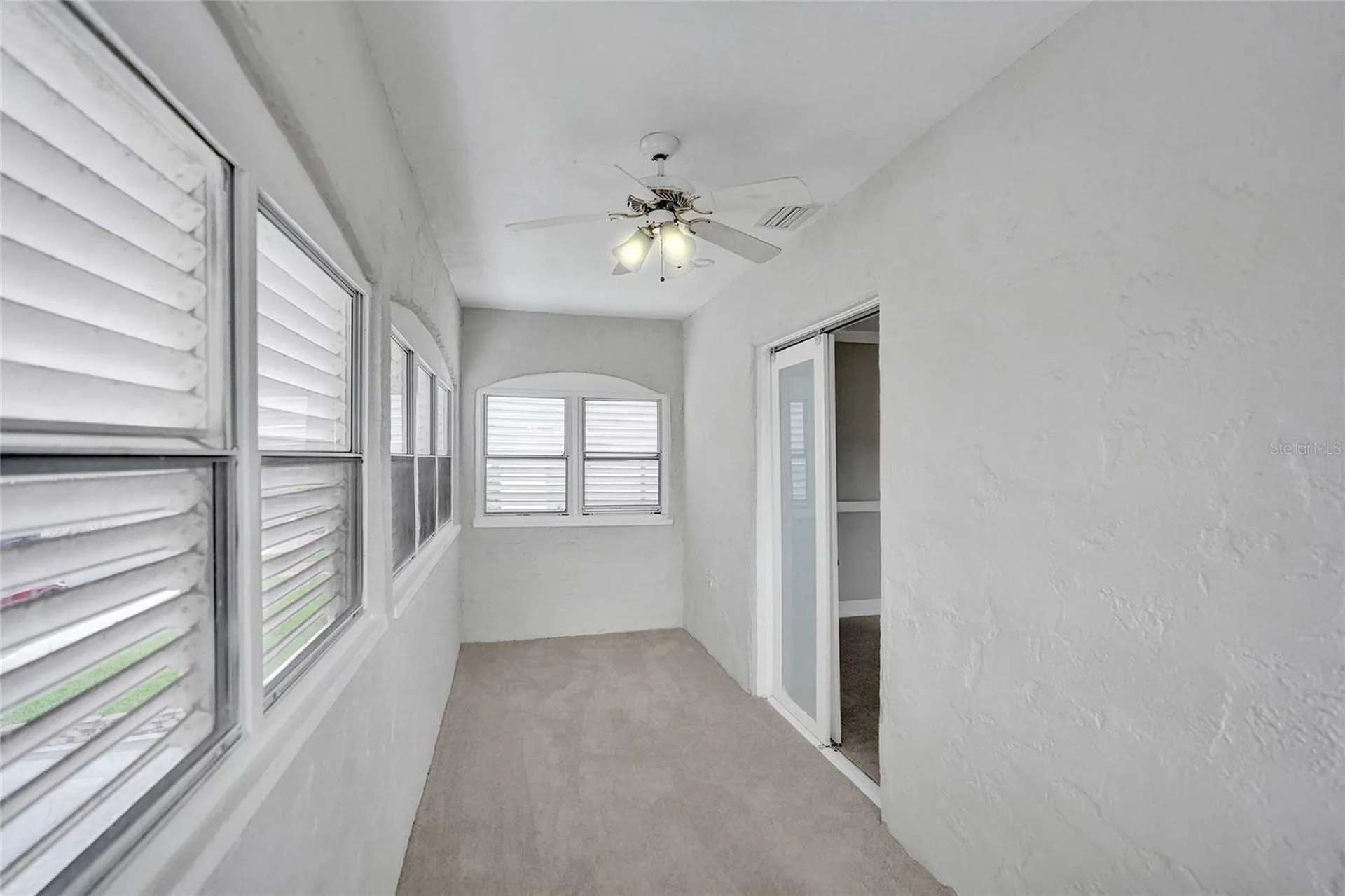 924 Mcintosh Street West Palm Beach FL 33405