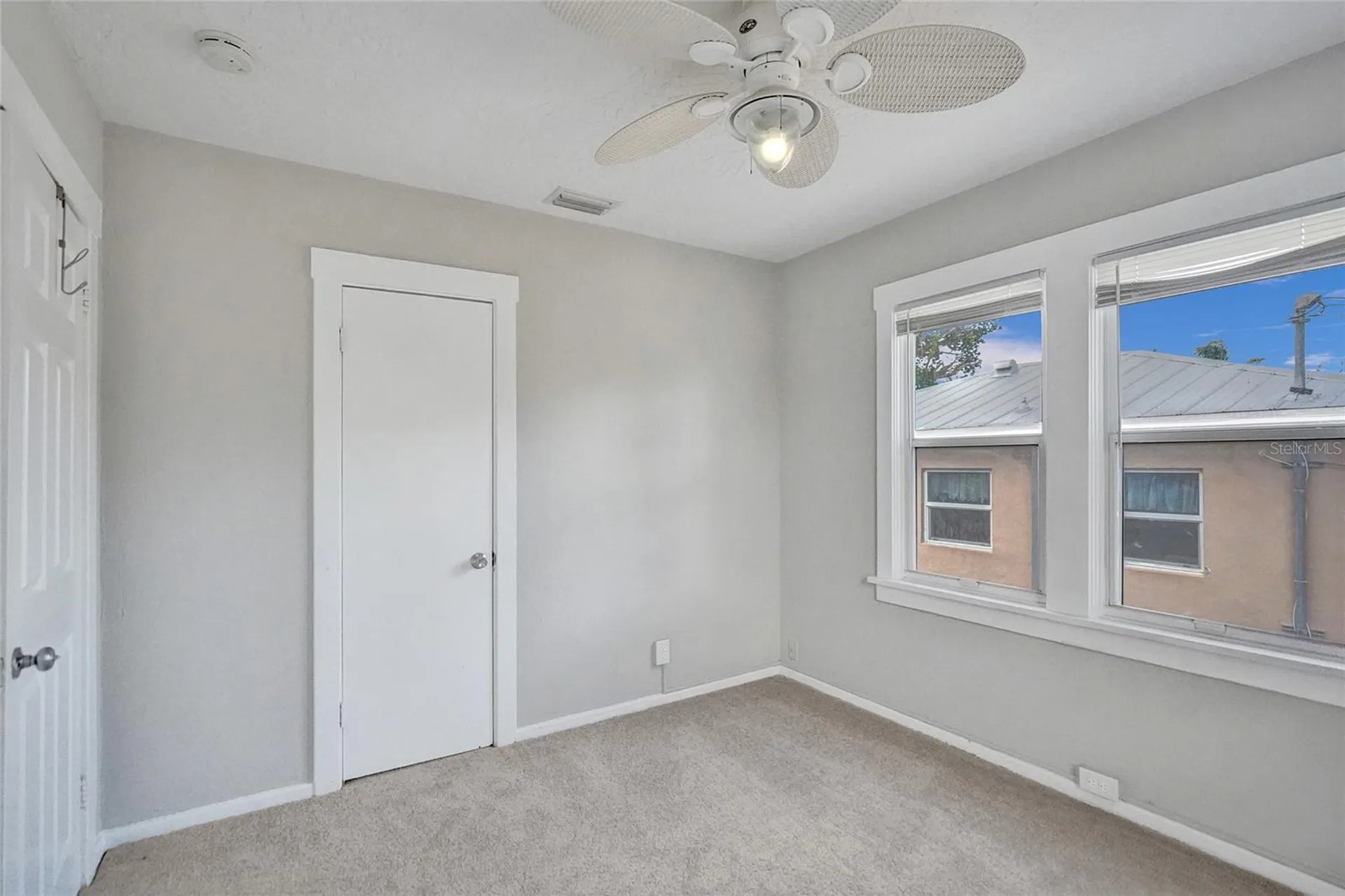 924 Mcintosh Street West Palm Beach FL 33405