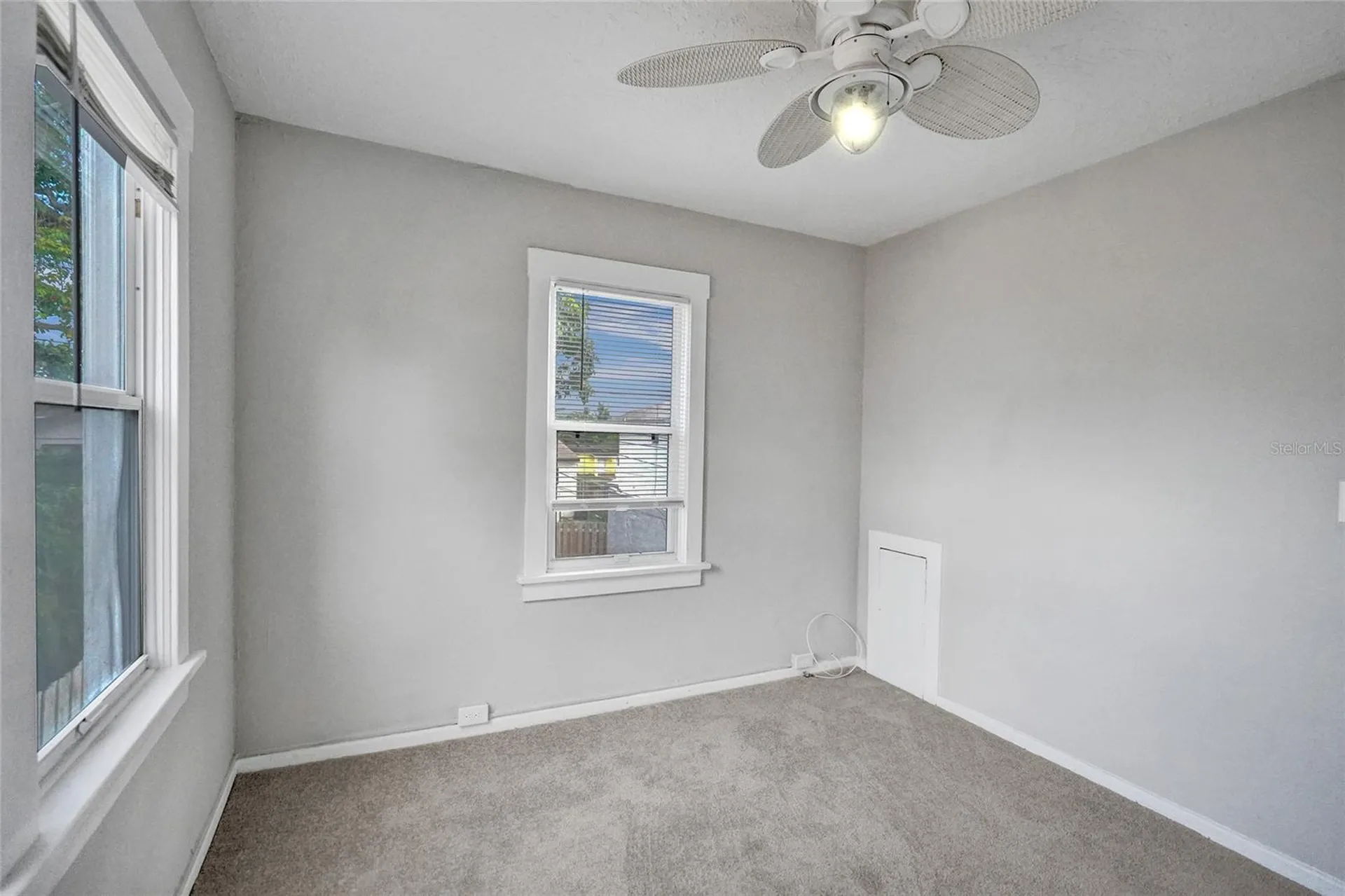 924 Mcintosh Street West Palm Beach FL 33405