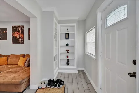 924 Mcintosh Street West Palm Beach FL 33405