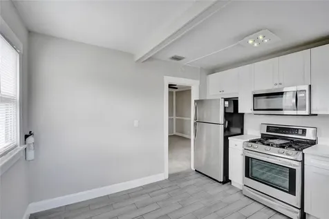 924 Mcintosh Street West Palm Beach FL 33405