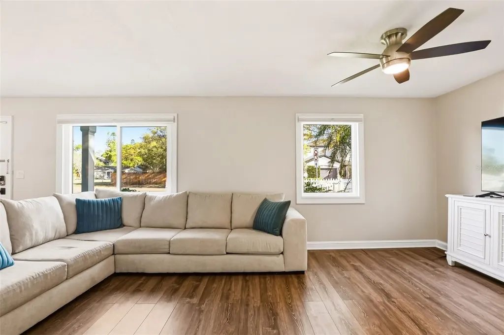 4410 W Euclid Avenue Tampa FL 33629