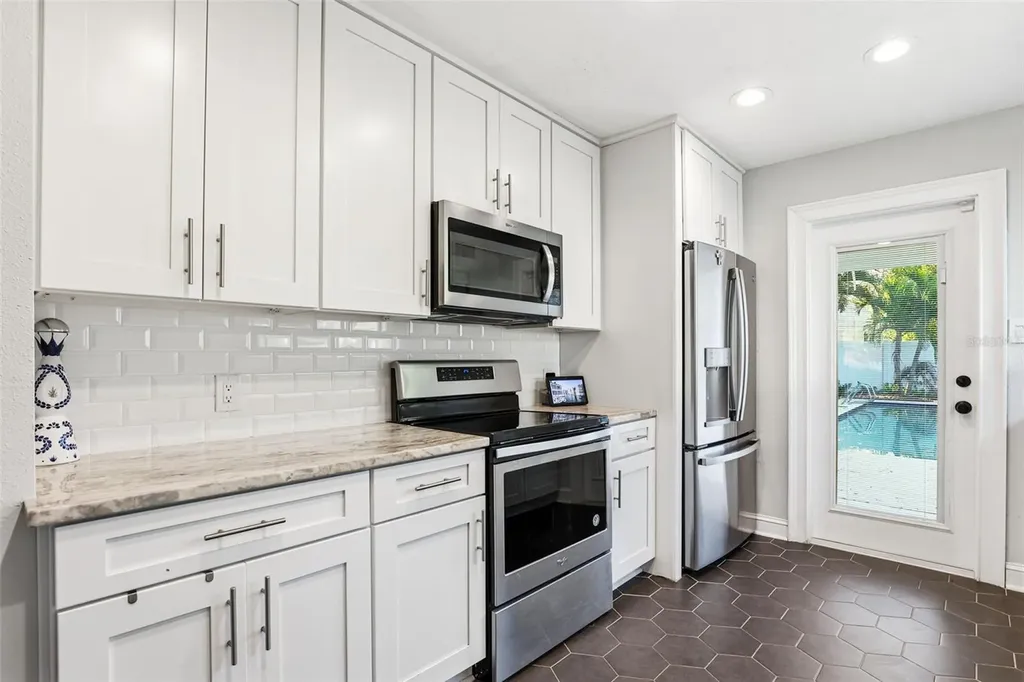 4410 W Euclid Avenue Tampa FL 33629