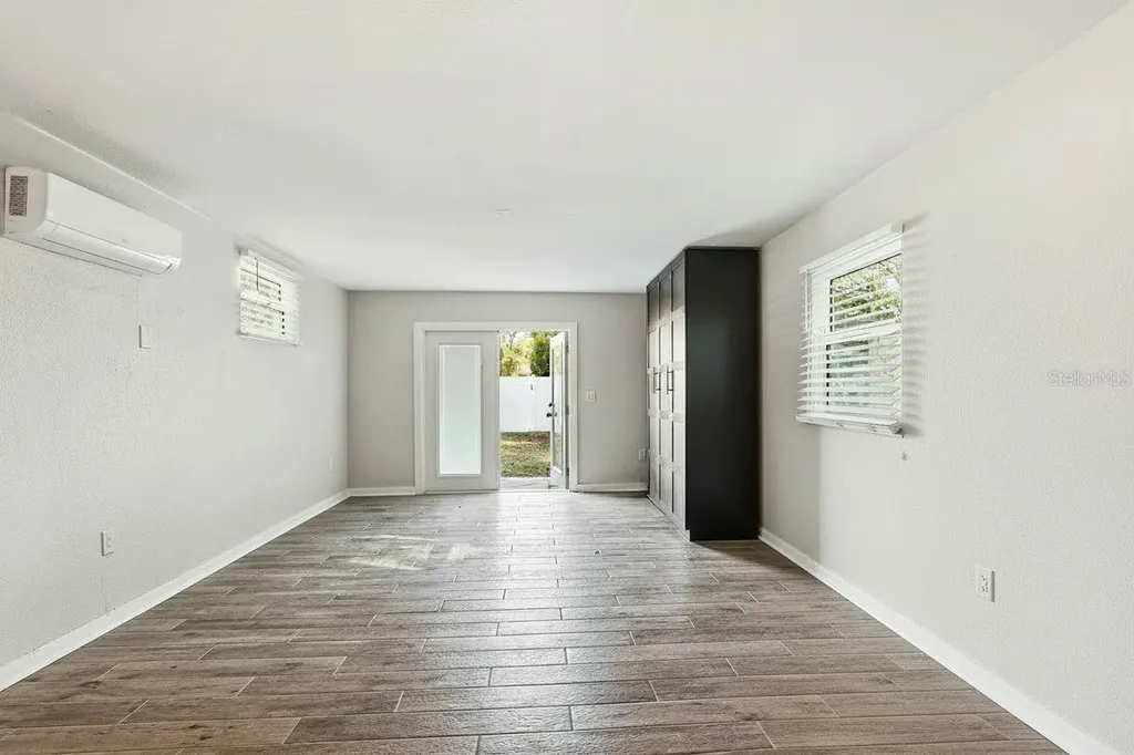 4410 W Euclid Avenue Tampa FL 33629